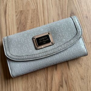 GUESS Taupe Continental Wallet